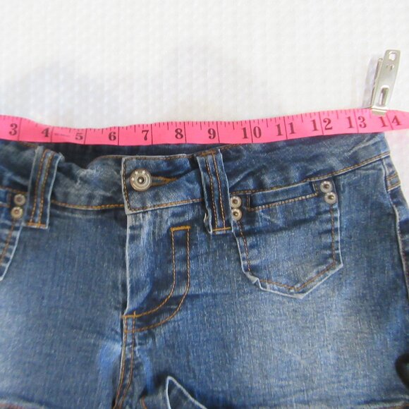 Ladies Short Shorts 725 As Is - Picture 11 of 13